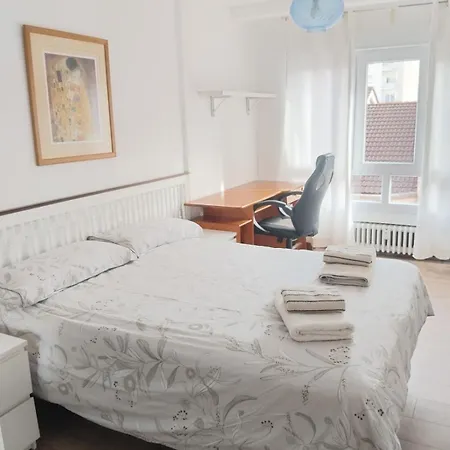 La Arena, Playa San Lorenzo, Centro Vut 5896-as Хихон